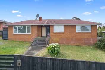 32 Chatsworth Crescent, Pakuranga Heights