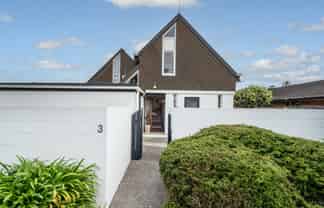 3/23 Eastern Beach Road, Eastern Beach