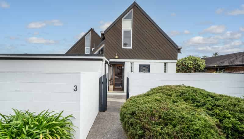 3/23 Eastern Beach Road, Eastern Beach