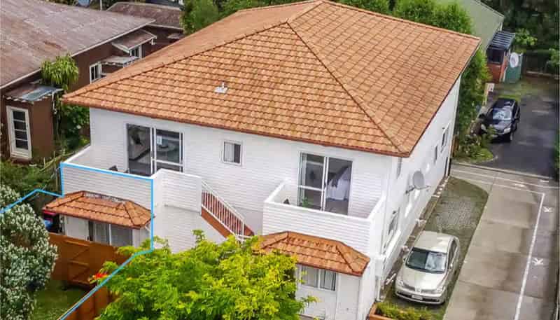 2/325 Mount Albert Road, Mount Roskill