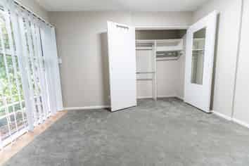 2/325 Mount Albert Road, Mount Roskill