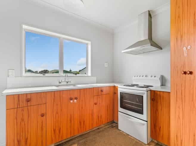 23 Stirling Street, Levin