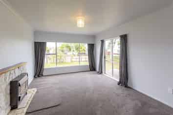 23 Stirling Street, Levin