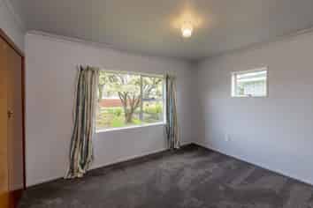 23 Stirling Street, Levin