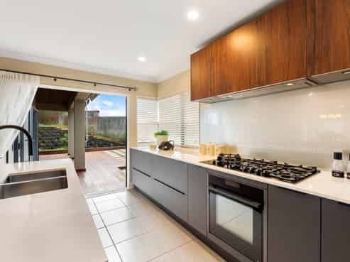 54 Grammar School Road, Pakuranga