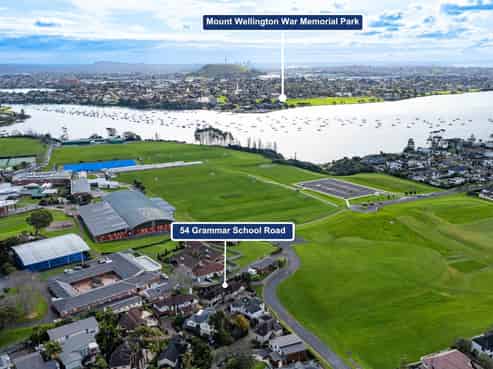 54 Grammar School Road, Pakuranga