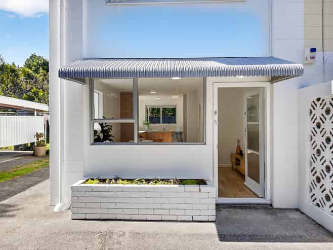 5/3 Grove Road, Sandringham