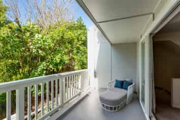 25B Omar Street, Khandallah