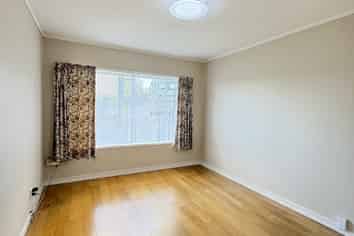 2/14 Seaview Terrace, Mount Albert