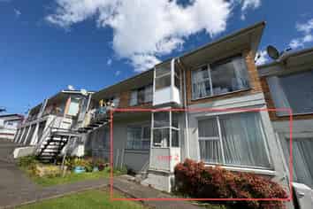 2/14 Seaview Terrace, Mount Albert