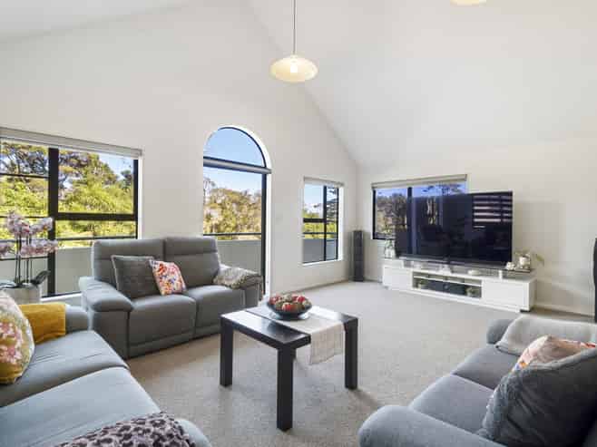 7 Emerald Way, Rosedale