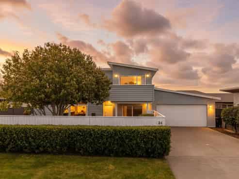 34 Arbuckle Road, Frimley