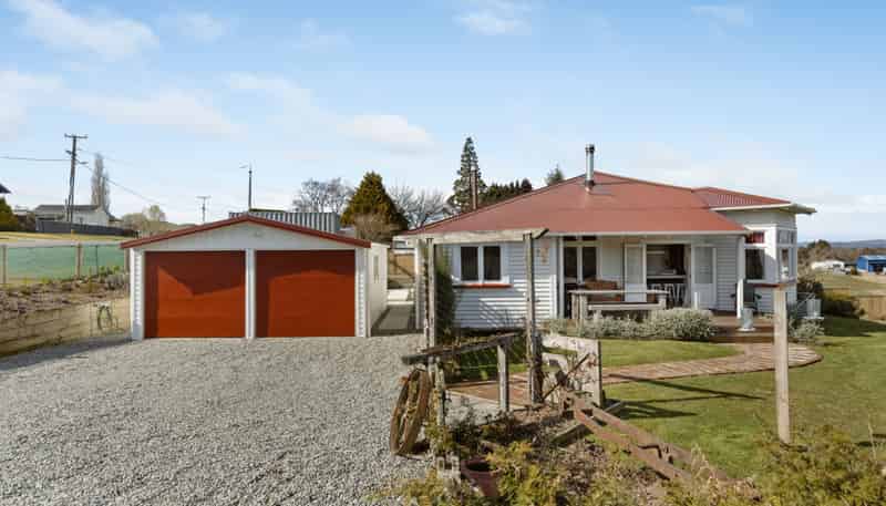 8 Garden Street, Lumsden