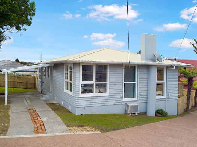 303 Blockhouse Bay Road, Avondale