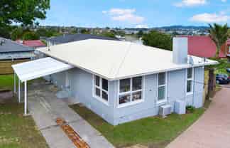 303 Blockhouse Bay Road, Avondale