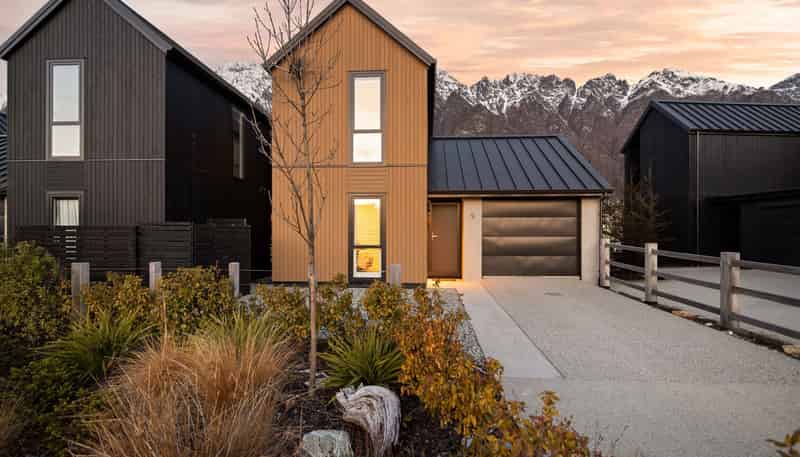 9 Mulholland Drive, Jacks Point