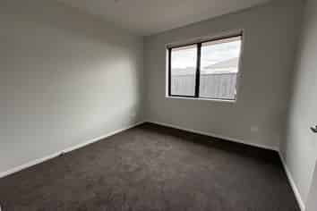 43 Milldale Drive, Milldale