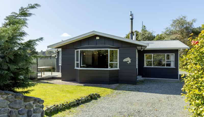 39 Te Herekiekie Street, Turangi