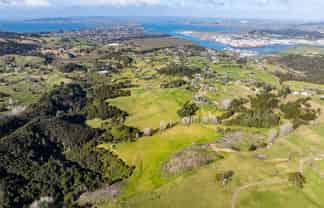 181A Old Parua Bay Road, Abbey Caves