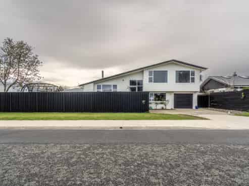 75 Waihopai Street, Rosedale