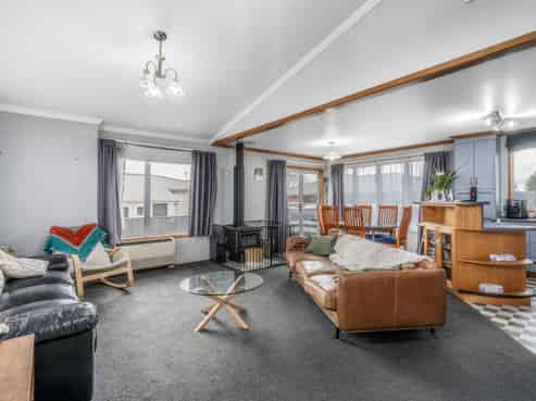 75 Waihopai Street, Rosedale