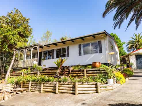 12 Whangarei Heads Road, Onerahi