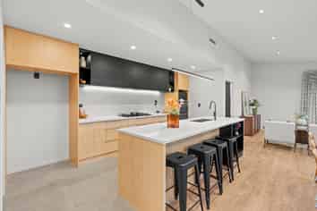 16 Lotus Place, Wigram