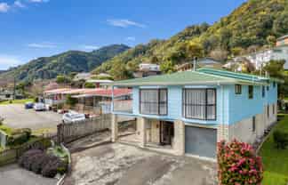 68 Wairau Road, Picton