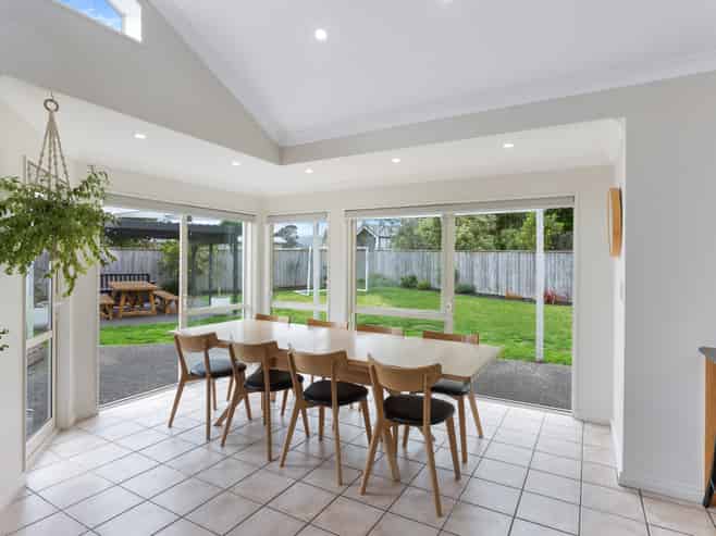 52 County Road, Otaki