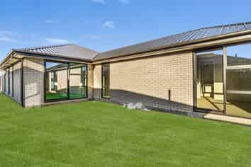 34 Harry Manship Crescent, Halswell