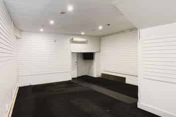 Urban Chic Retail Space 93m2 | 3 Months Rent Free!
