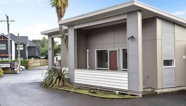 16B Dowding Street, Melville