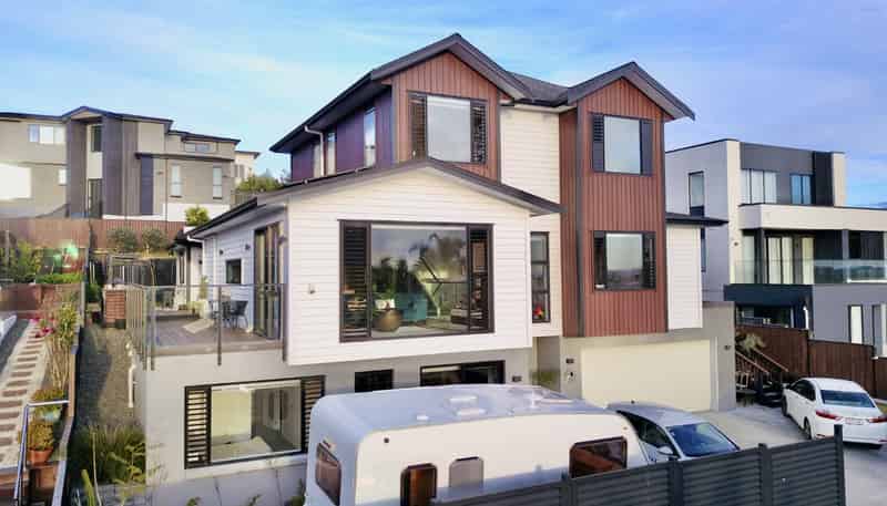 26 Roxborough Place, East Tamaki Heights