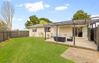 7 Chibnall Place, Conifer Grove