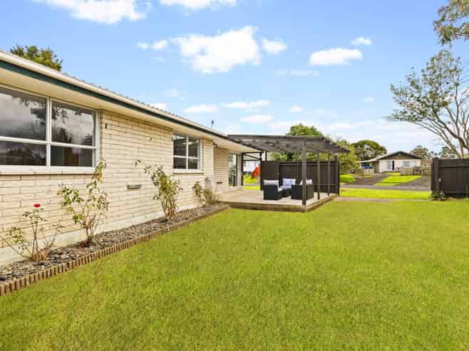 7 Chibnall Place, Conifer Grove