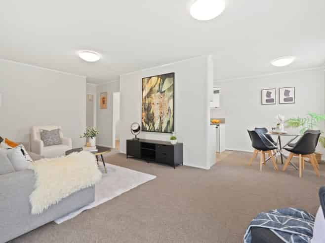 7 Chibnall Place, Conifer Grove