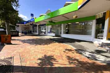 Titirangi Village Retail Space | 155 m2