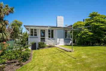 21  Cochrane street, Mornington