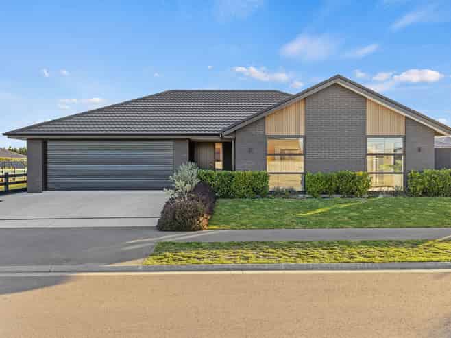 58 Avanda Avenue, Rolleston