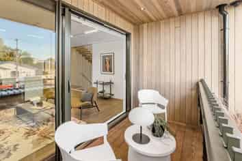 2/282 Point Chevalier Road, Point Chevalier