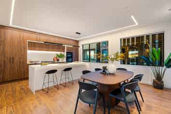 2/282 Point Chevalier Road, Point Chevalier