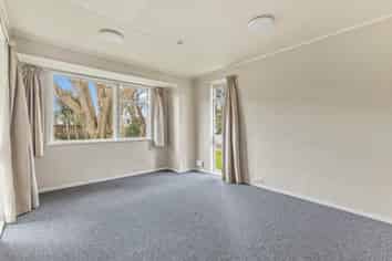 69 Alexander Crescent, Otara