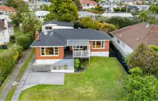 39 Sherwood Avenue, Te Atatu South