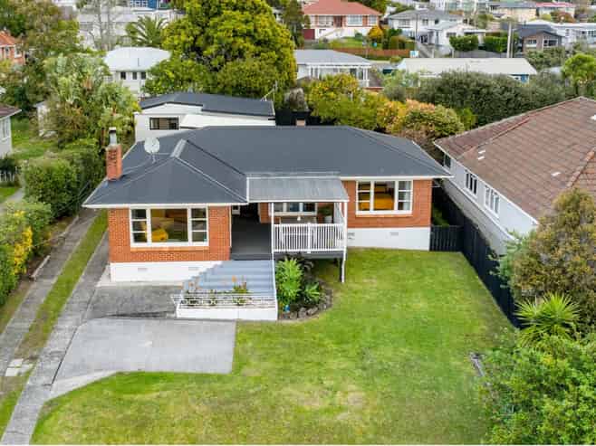 39 Sherwood Avenue, Te Atatu South
