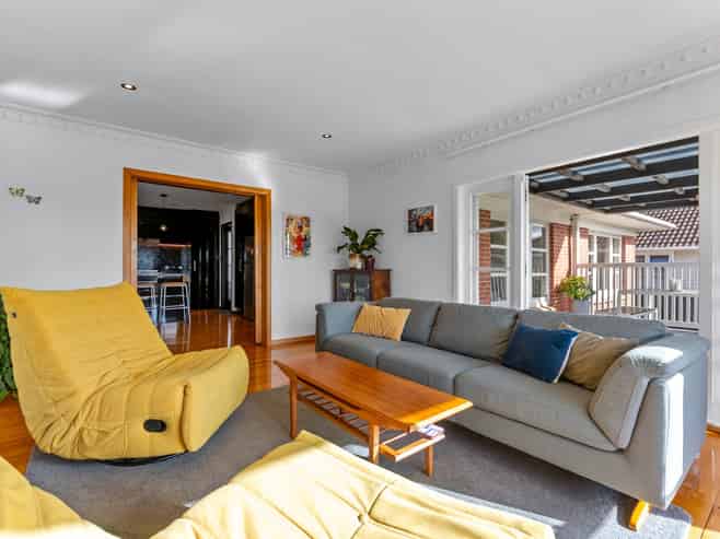 39 Sherwood Avenue, Te Atatu South