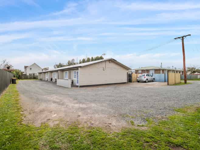 65A-D James Street, Glenholme