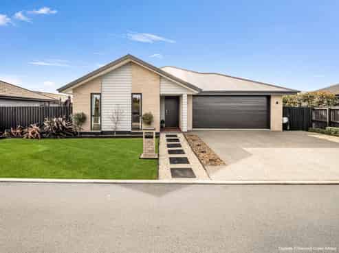 78 Petries Road, Woodend