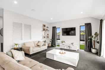 78 Petries Road, Woodend