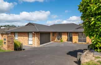 29 Hugh Green Drive, Pinehill