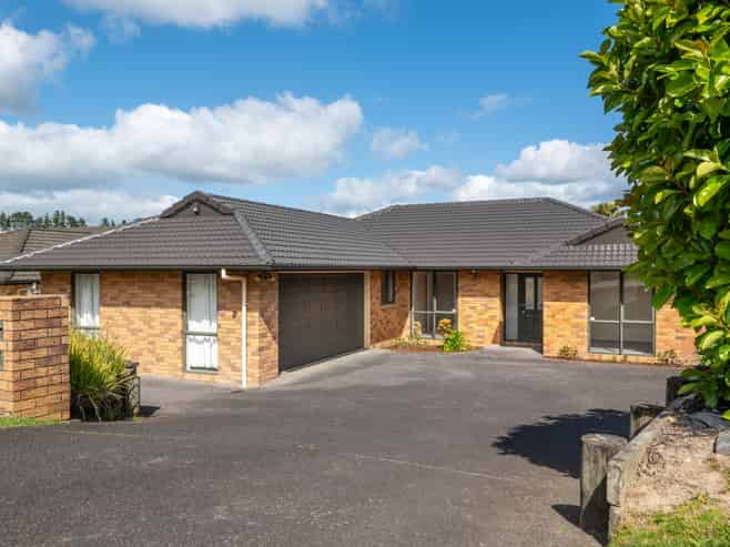 29 Hugh Green Drive, Pinehill